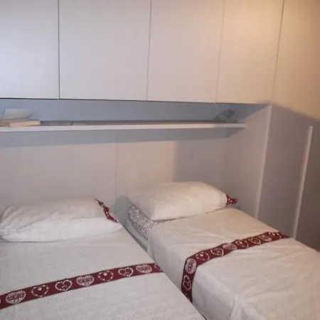 A 5km Da Passignano Ferienhaus